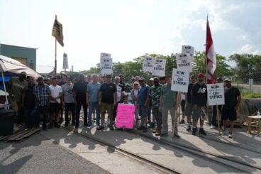 Featured image for Steelworkers win significant gains, end six-week strike at National Steel Car